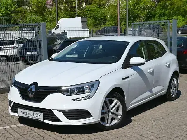 Usata Renault Mégane Play 110 CV (80 kW) 2018 Bianco Berlina