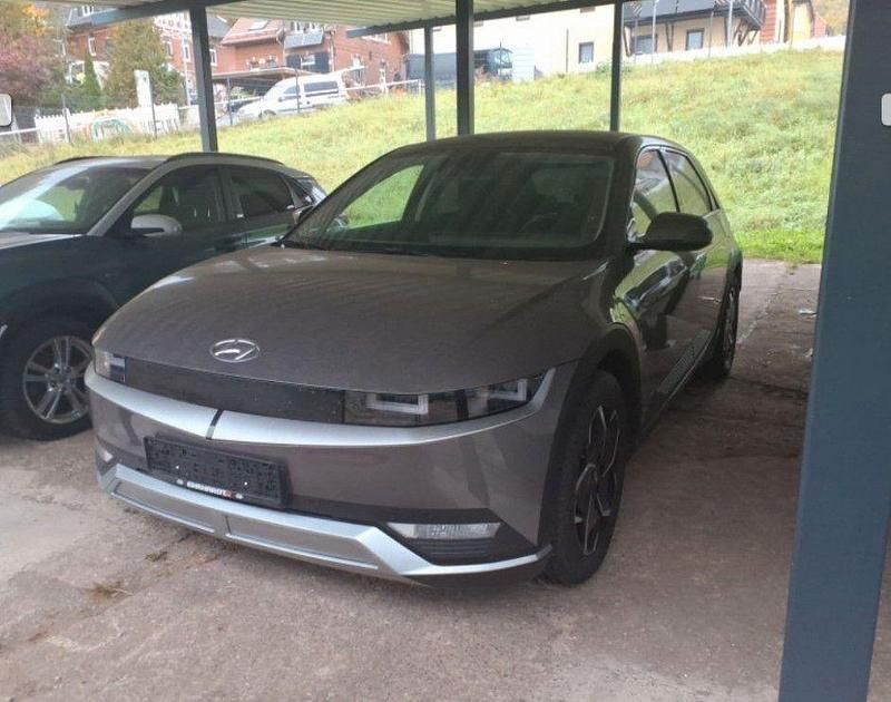 Grau Gebraucht 2022 Hyundai Ioniq 5 Dynamiq SUV | 26.800 € (Superpreis) - Bild 1/4