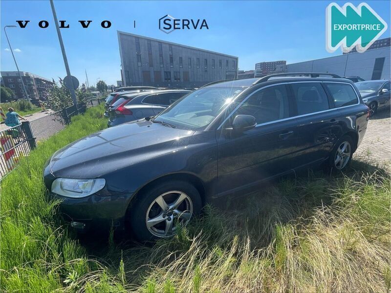 Grau Gebraucht 2014 Volvo V70 Kombi | 10.469 € (Fairer Preis) - Bild 1/3