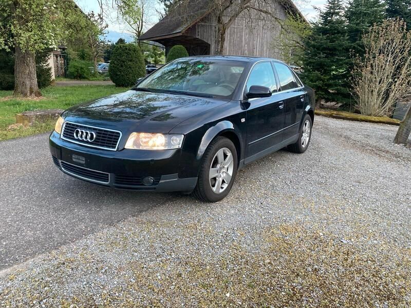Schwarz Gebraucht 2001 Audi A4 Limousine | 1.900 € (Superpreis) - Bild 1/4