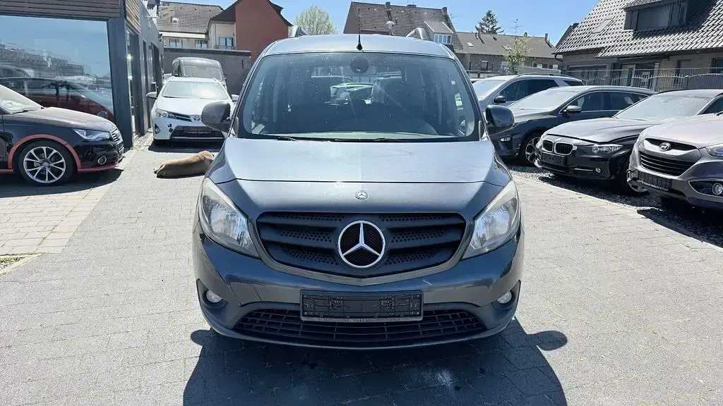 Gebraucht Mercedes Citan 109 90 PS (66 kW) 2013 Grau Van / Kleinbus