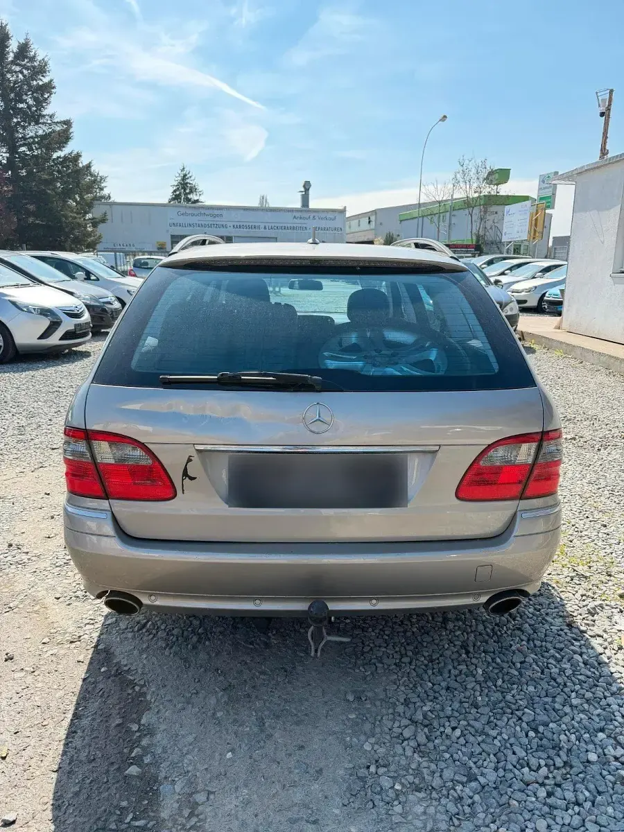 Gebraucht Mercedes E320 224 PS (164 kW) 2009 Kombi