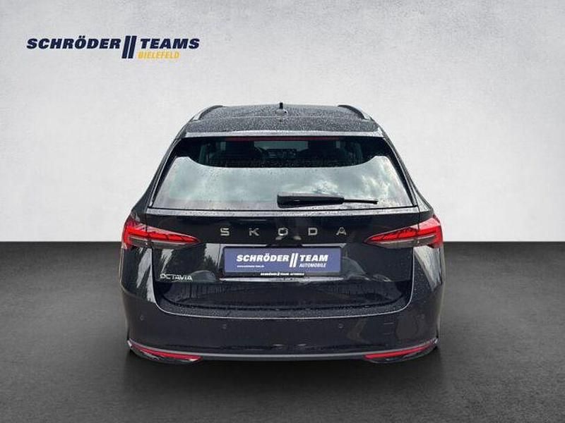Gebraucht Skoda Octavia Selection 150 PS (110 kW) 2024 Schwarzmagic perleffekt Kombi