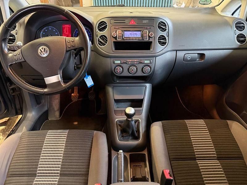 Gebraucht VW Golf Plus Cross United 122 PS (89 kW) 2008 Grau Van / Kleinbus