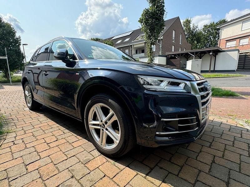Gebraucht Audi Q5 S-Line 231 PS (169 kW) 2019 Blau SUV