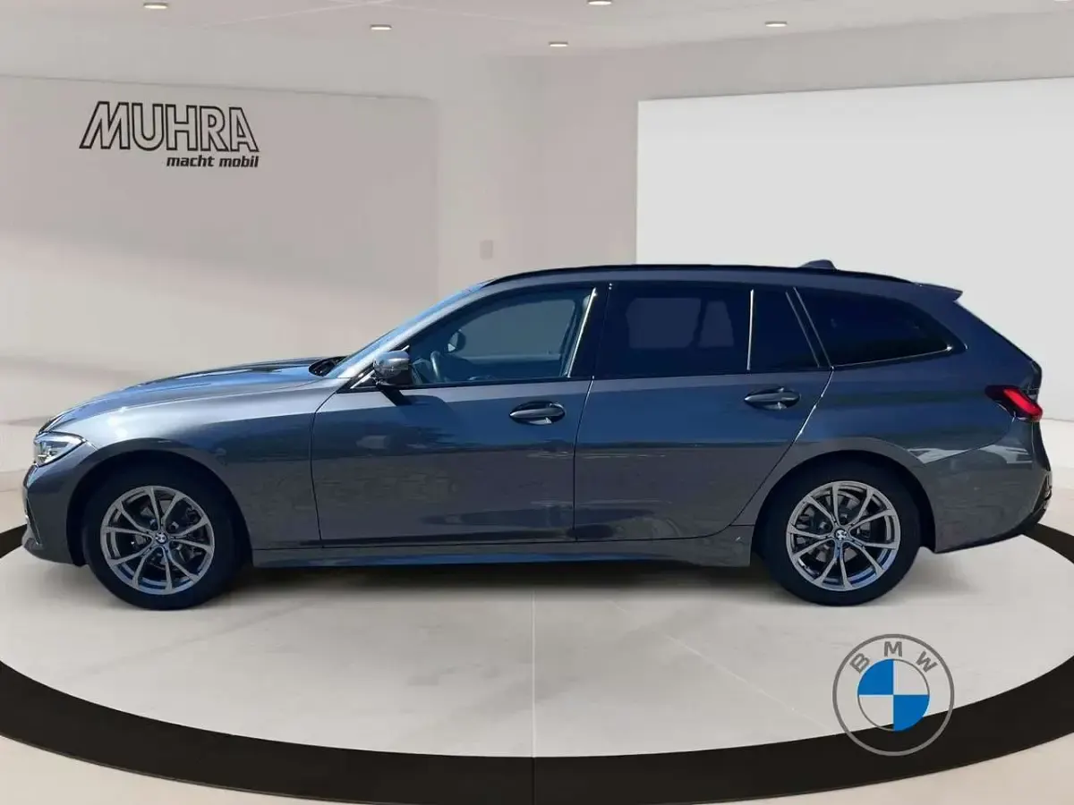 Gebraucht BMW 318 Sport Line 156 PS (114 kW) 2021 Mineralgrau Kombi