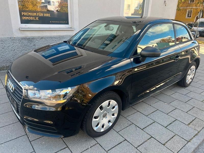 Schwarz Gebraucht 2012 Audi A1 Attraction Kleinwagen | 6.150 € (Superpreis) - Bild 1/4