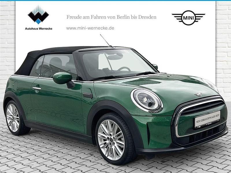 Gebraucht Mini Cooper Cabriolet 136 PS (100 kW) 2022 British racing green Cabrio