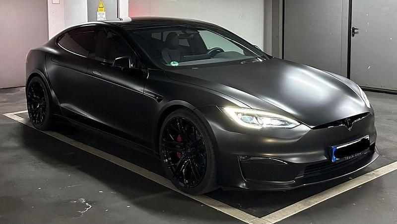 Schwarz Gebraucht 2024 Tesla Model S Plaid Kleinwagen | 82.500 € (Guter Preis) - Bild 1/4