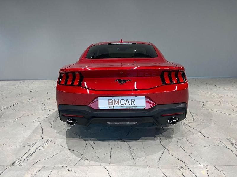 Gebraucht Ford Mustang 317 PS (233 kW) 2024 Rot