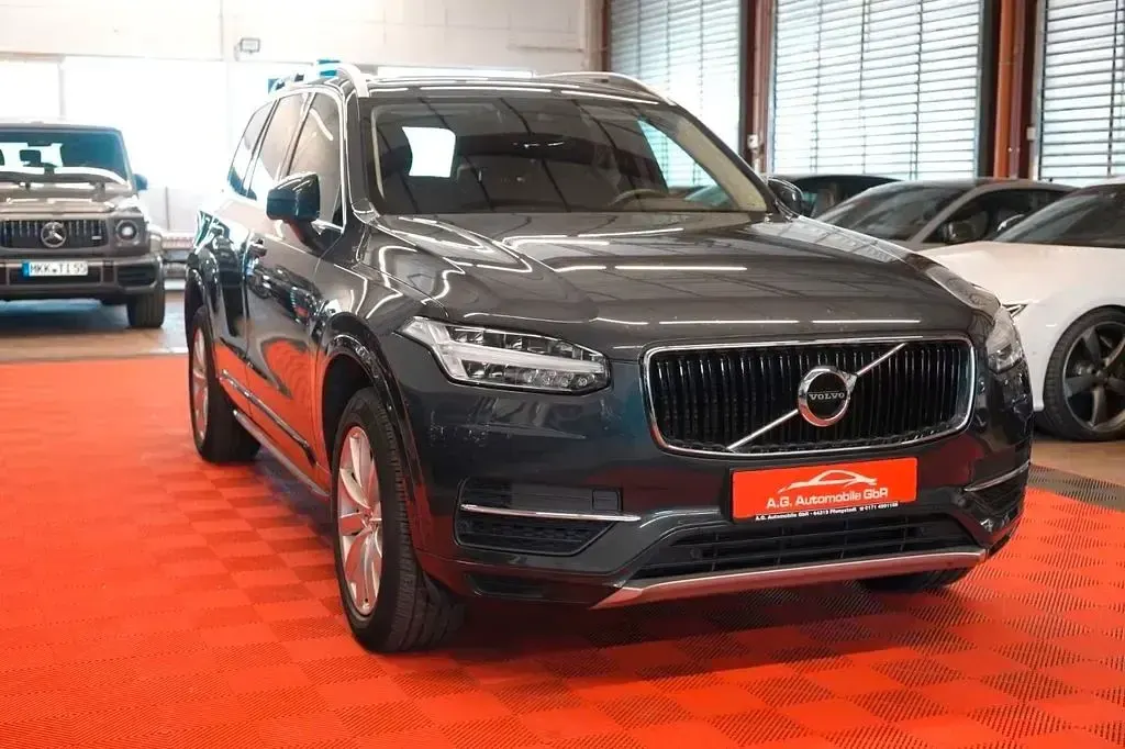 Gebraucht Volvo XC90 Momentum 235 PS (172 kW) 2018 Grau SUV