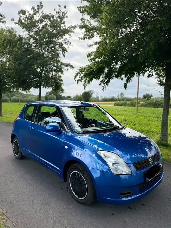 Gebraucht Suzuki Swift 92 PS (67 kW) 2007 Blau Kleinwagen