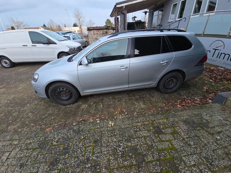 Gebraucht VW Golf VI 140 PS (102 kW) 2010 Silber Kleinwagen