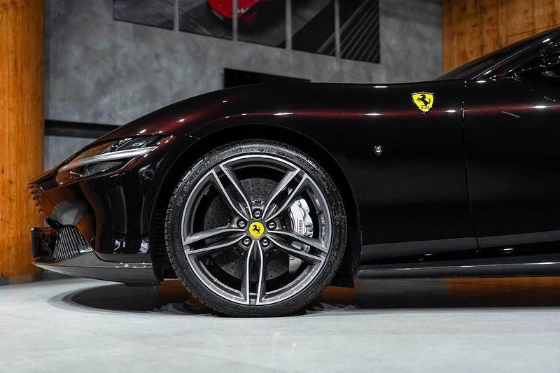 Gebraucht Ferrari Roma 620 PS (456 kW) 2025 Schwarz Cabrio
