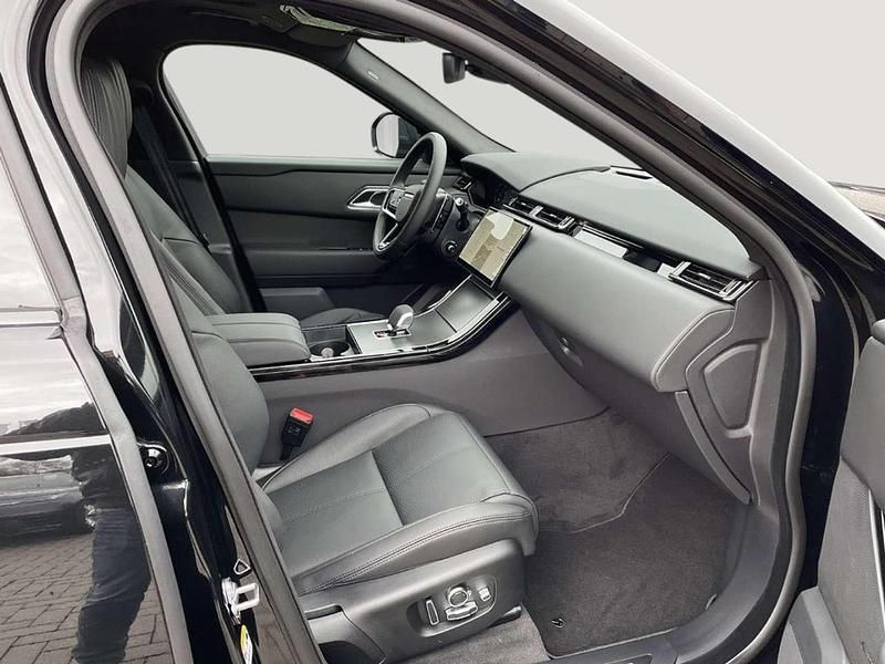 Gebraucht Land Rover Range Rover Velar HSE Dynamic 304 PS (223 kW) 2024 Santorini black SUV