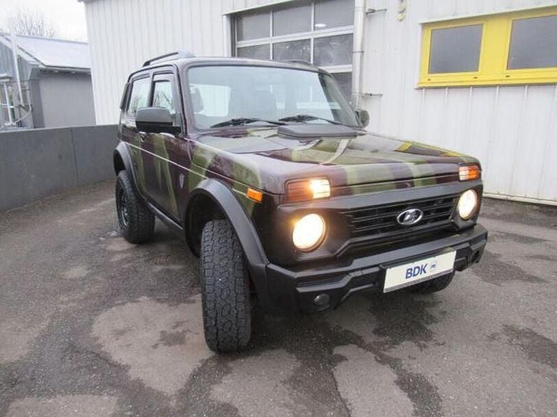 Gebraucht Lada niva 61 PS (44 kW) 2020 Andere SUV