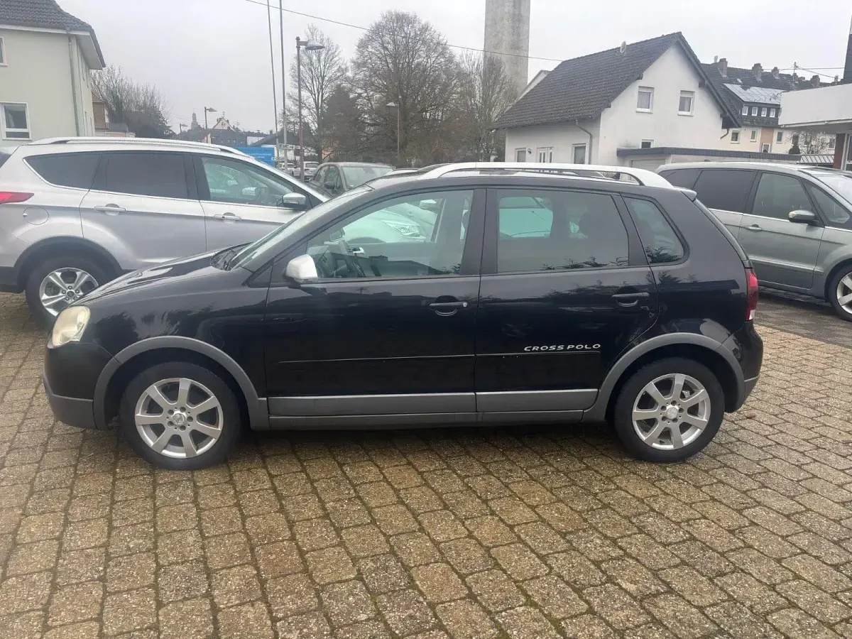 Second-hand VW Polo 80 CP (58 kW) 2008 Negru Hatchback