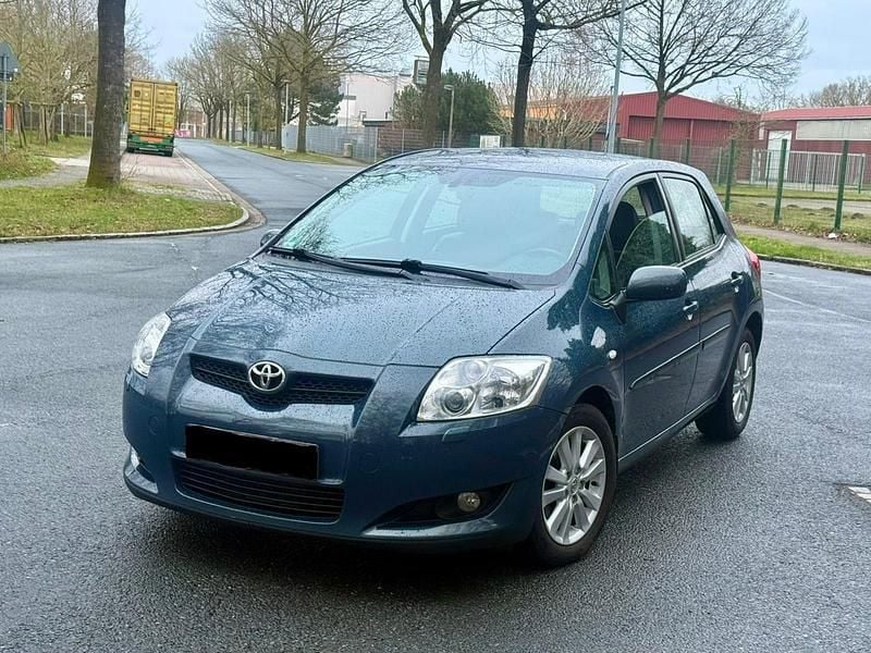 Gebraucht Toyota Auris 126 PS (92 kW) 2008 Andere farben Kleinwagen