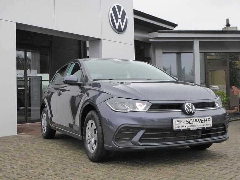Gebraucht VW Polo Basis 80 PS (58 kW) 2025 Grau Limousine