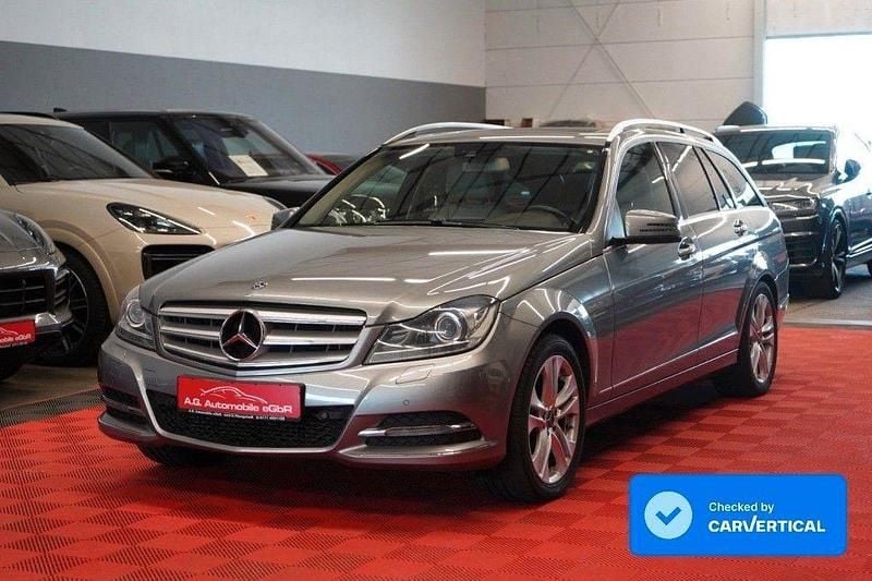 Silber Gebraucht 2013 Mercedes C250 Kombi | 12.450 € (Fairer Preis) - Bild 1/4