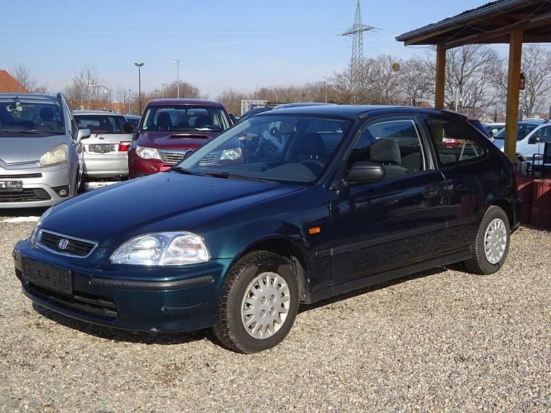 Gebraucht Honda Civic S 90 PS (66 kW) 1997 Grün Limousine