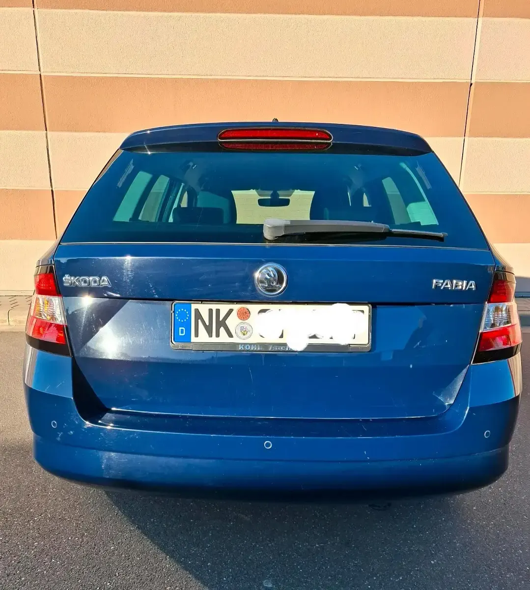 Gebraucht Skoda Fabia 90 PS (66 kW) 2017 Blau Kombi