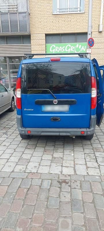 Gebraucht Fiat Doblò Active 75 PS (55 kW) 2009 Blau Van / Kleinbus