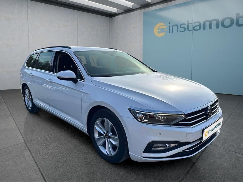 Gebraucht VW Passat 200 PS (147 kW) 2022 Weiß Kombi