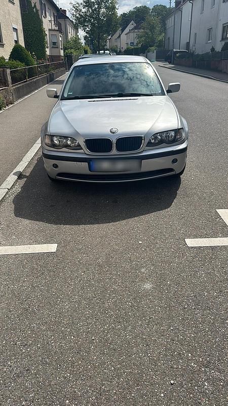 Gebraucht BMW 320 170 PS (125 kW) 2003 Silber Limousine