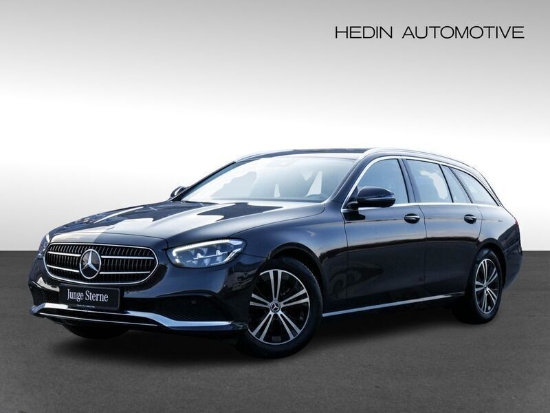 Szary Gebraucht 2023 Mercedes E220 Avantgarde Limousine | 39.591 € (Guter Preis) - Bild 1/4