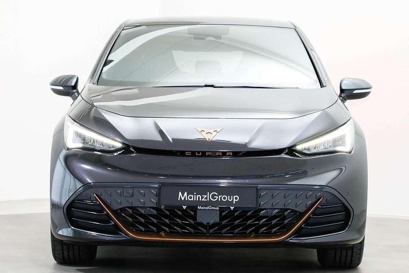Gebraucht Cupra Born 150 kW (204 PS) 2022 Quasar grey metallic (metallic) Kleinwagen