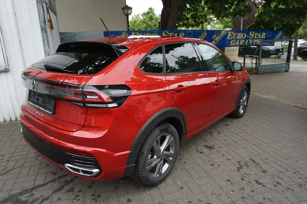 Gebraucht VW Taigo R-line 116 PS (85 kW) 2024 Rot SUV