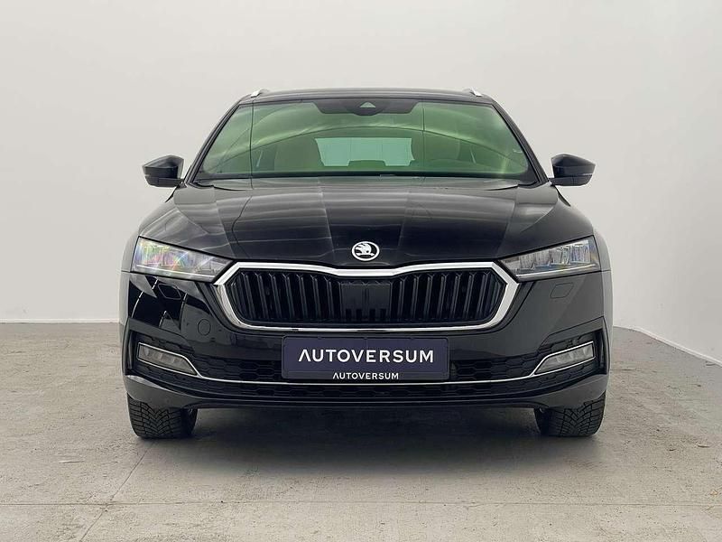 Gebraucht Skoda Octavia Style 204 PS (150 kW) 2022 Schwarzmagic perleffekt Kombi