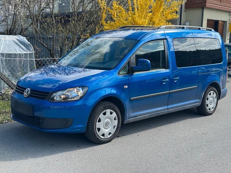 Gebraucht VW Caddy Maxi 102 PS (75 kW) 2013 Blau Van / Kleinbus