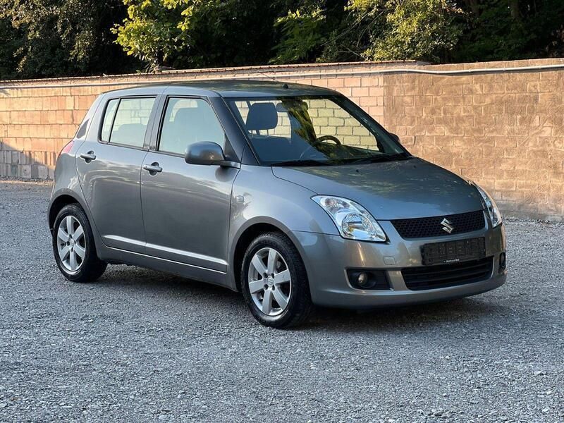 Grau Gebraucht 2009 Suzuki Swift Club Kleinwagen | 1.790 € (Guter Preis) - Bild 1/4