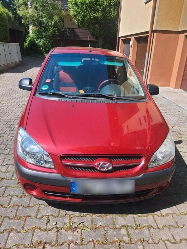 Rot Gebraucht 2009 Hyundai Getz Kleinwagen | 2.750 € (Etwas zu teuer) - Bild 1/4