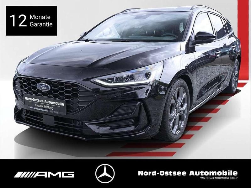 Schwarz obsidianschwarz metal Gebraucht 2023 Ford Focus ST-Line X Kombi | 25.490 € (Etwas zu teuer) - Bild 1/4