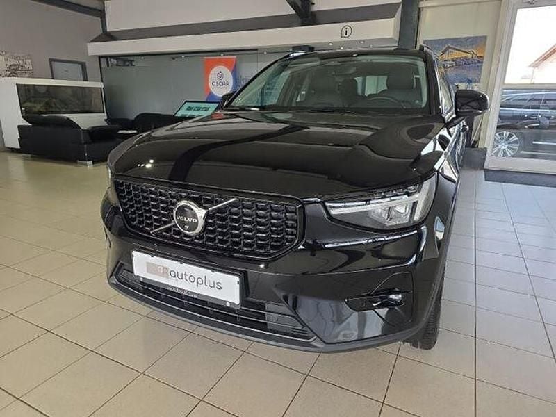 Gebraucht Volvo XC40 Plus 197 PS (144 kW) 2023 Schwarz SUV
