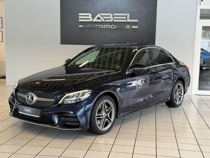 Gebraucht Mercedes C200 AMG 184 PS (135 kW) 2019 Blau Limousine