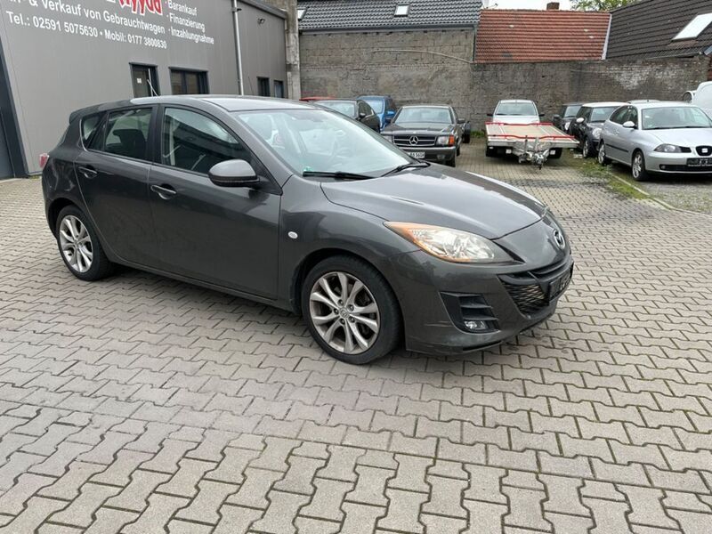 Używany Mazda 3 Exclusive-Line 150 KM (110 kW) 2011 Szary Sedan/Limuzyna