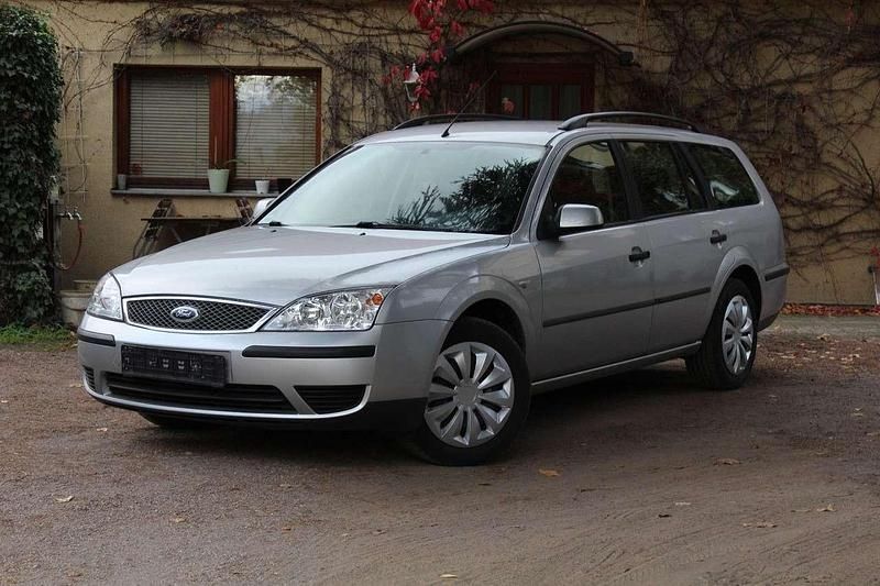 Silber Gebraucht 2003 Ford Mondeo Ambiente Kombi | 3.199 € (Teuer) - Bild 1/4