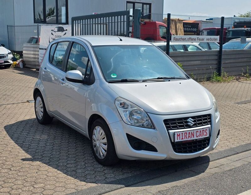 Grau Gebraucht 2015 Suzuki Splash Comfort Kleinwagen | 2.999 € (Guter Preis) - Bild 1/4