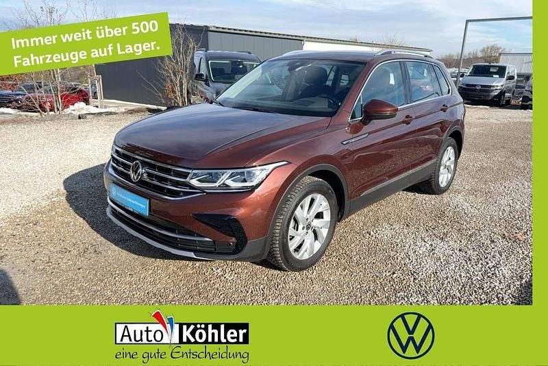 Gebraucht VW Tiguan Elegance 150 PS (110 kW) 2023 Ginger brown SUV