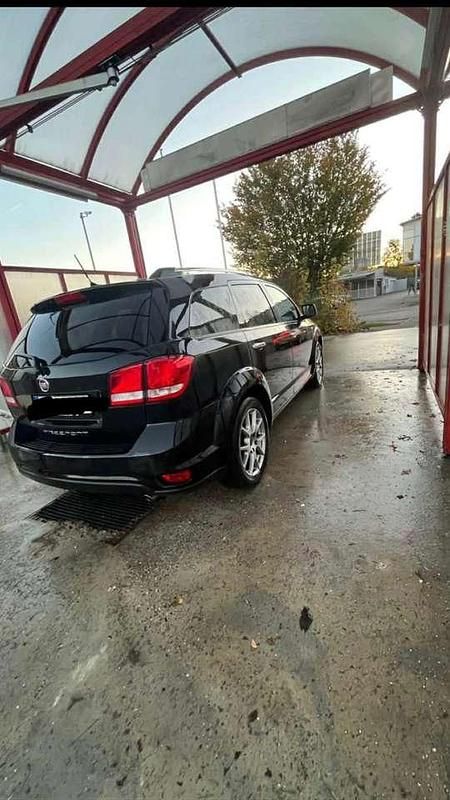 Gebraucht Fiat Freemont 170 PS (125 kW) 2013 SUV