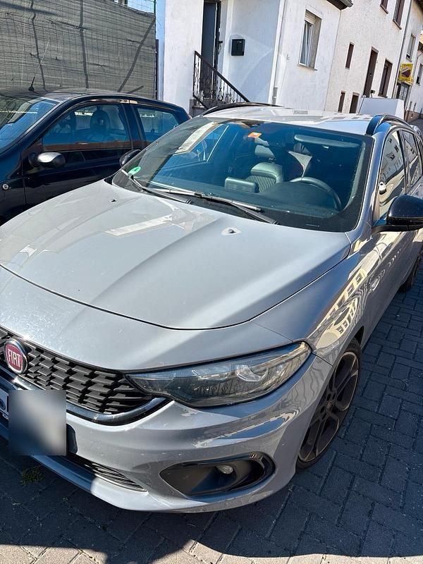 Gebraucht 2019 Fiat Tipo Kombi | 14.000 € - Bild 1/4