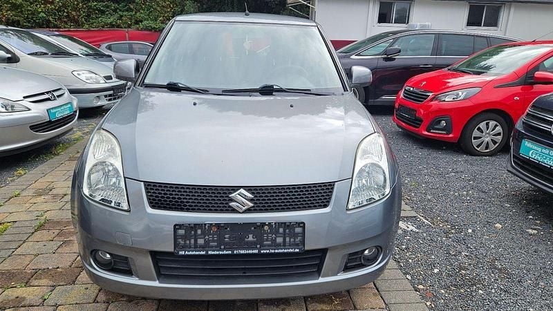Grau Gebraucht 2007 Suzuki Swift Comfort Kleinwagen | 1.999 € (Guter Preis) - Bild 1/4