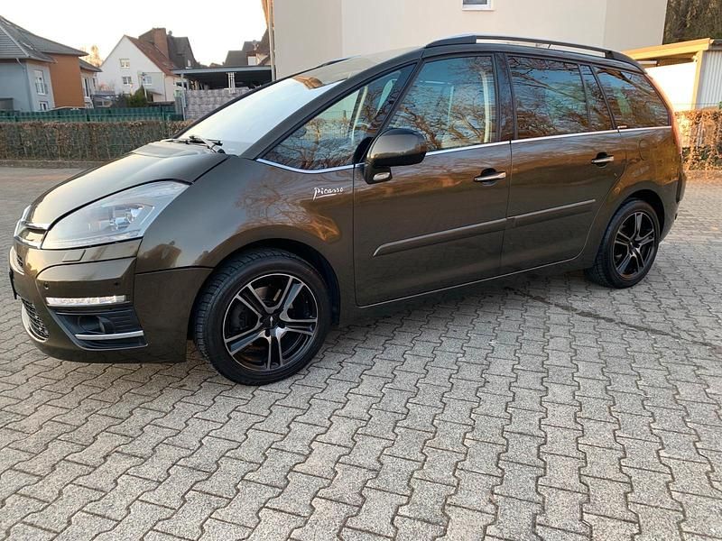 Gebraucht Citroën Grand C4 Picasso 150 PS (110 kW) 2012 Braun Van / Kleinbus