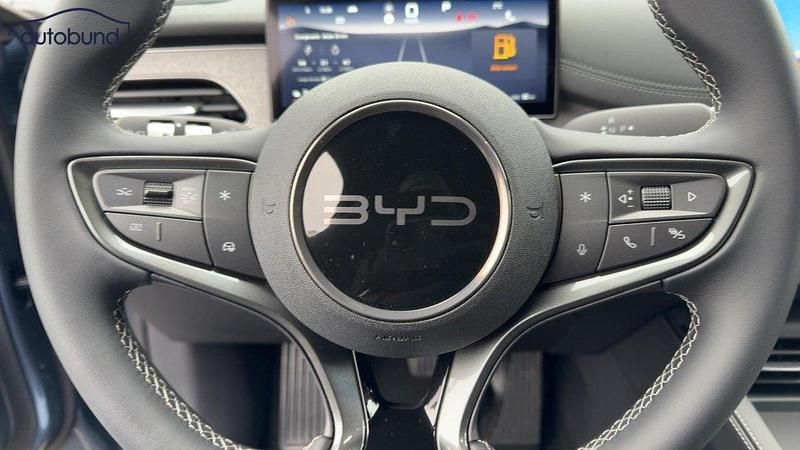 Nowe BYD Seal Boost 184 KM (135 kW) 2025 Niebieski