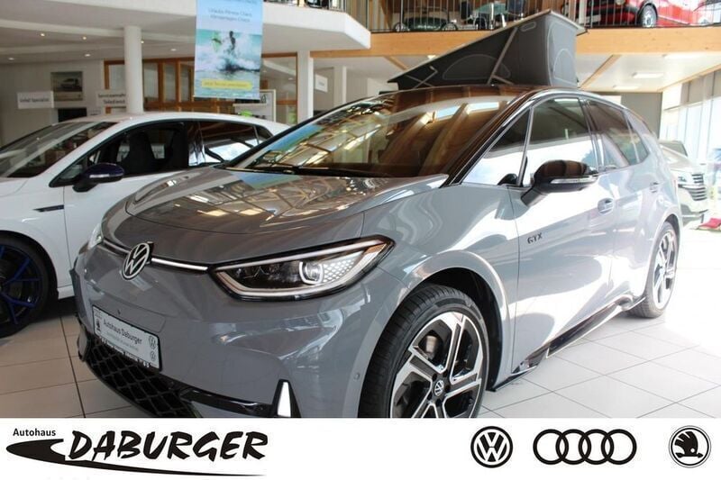 Grau Neu 2025 VW ID.3 GTX Kleinwagen | 41.990 € (Superpreis) - Bild 1/4