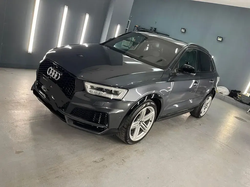 Gebraucht Audi Q3 Competition 220 PS (161 kW) 2018 Grau SUV